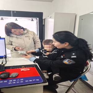 构建家庭式服务 群众幸福感升温