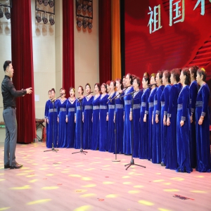 太原市小店区举办迎新年文艺汇演暨2025年度教学成果展演活动